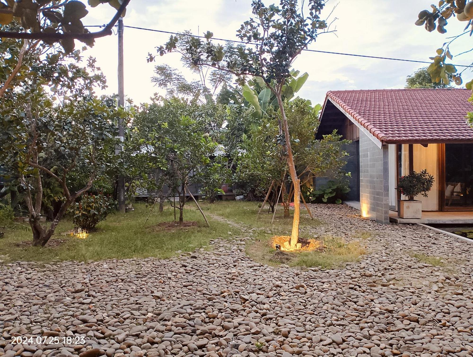 Hachi Homestay & Spa Hue Exterior foto